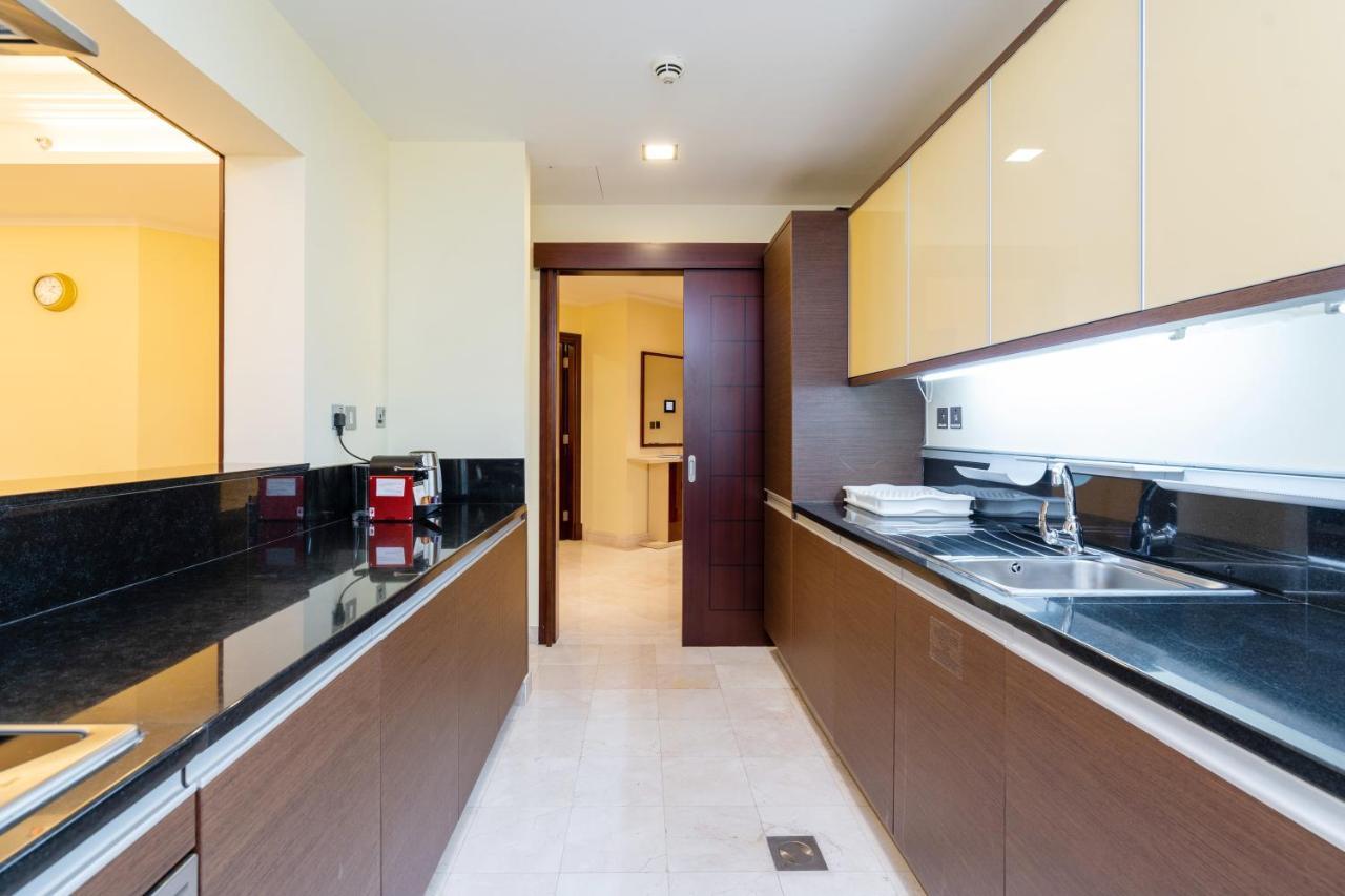 Royal Club By Rvhr, Grandeur Residence Crescent Palm Jumeirah Dubai Esterno foto
