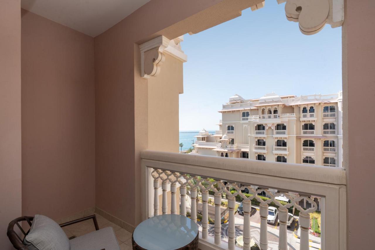 Royal Club By Rvhr, Grandeur Residence Crescent Palm Jumeirah Dubai Esterno foto