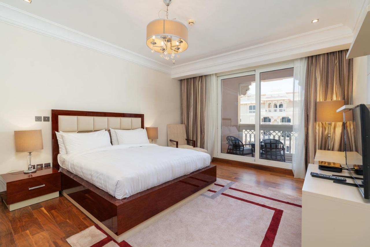 Royal Club By Rvhr, Grandeur Residence Crescent Palm Jumeirah Dubai Esterno foto